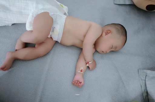 射阳宝宝发烧可以喝牛奶吗